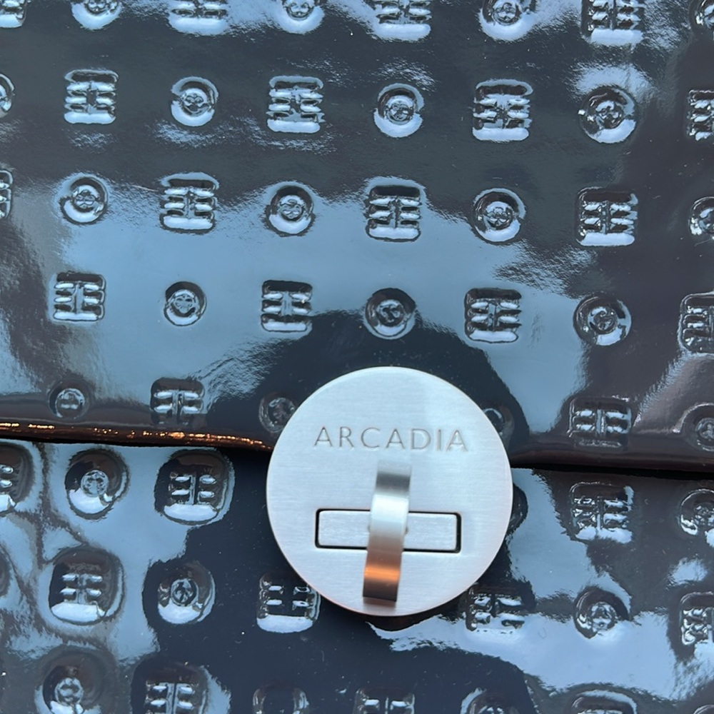💜Arcadia Patent Battleship Grey Satchel💜 - Picture 4 of 11